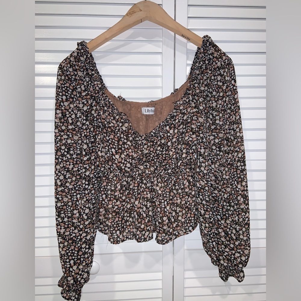 Lilyful Long sleeve shirt Medium